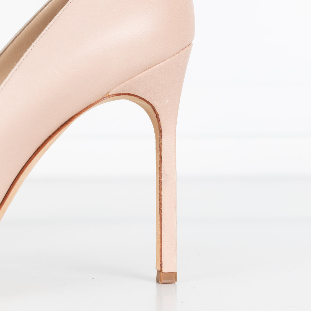 Manolo Blahnik Nude Court Shoes