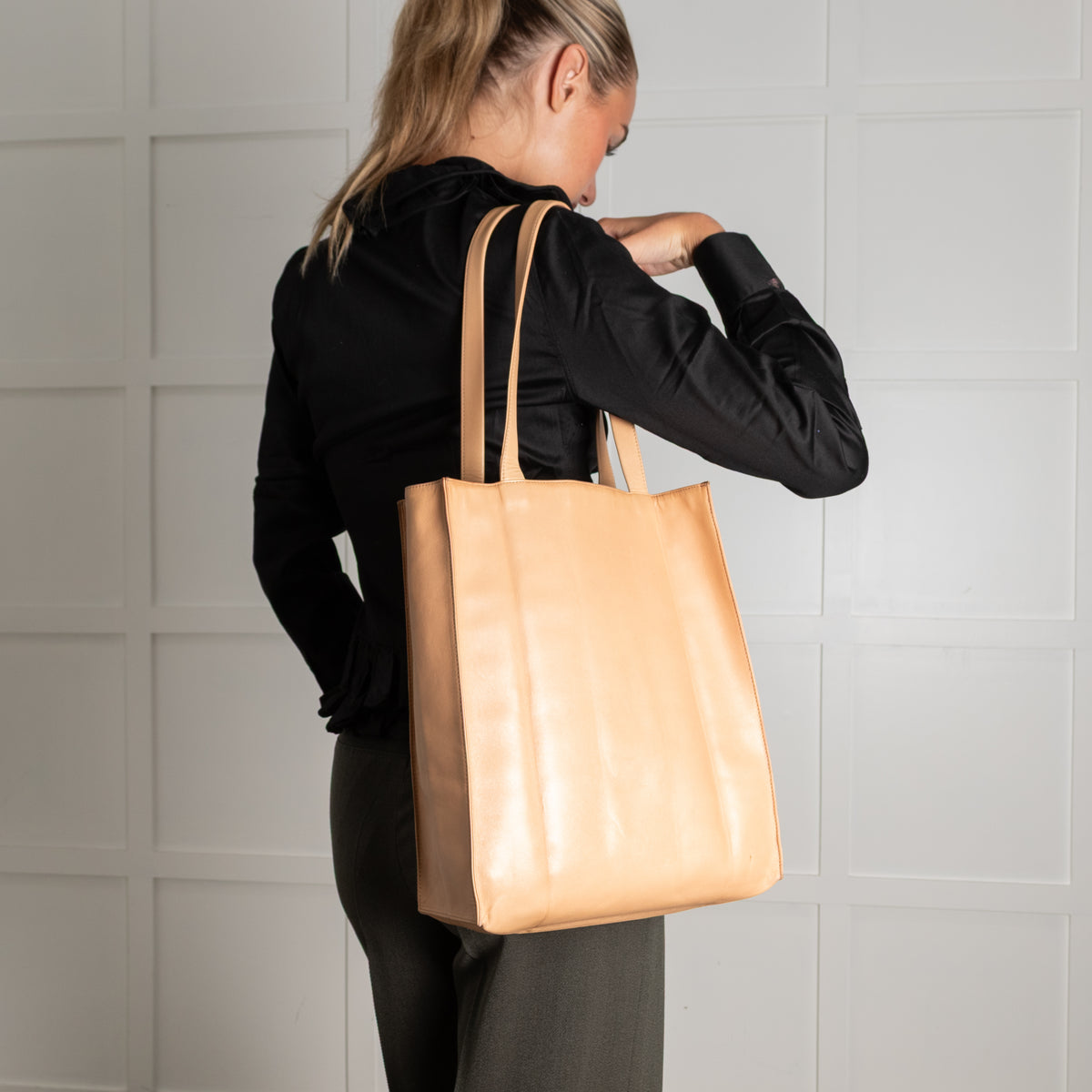 Jill Sander Beige Leather Tote Bag