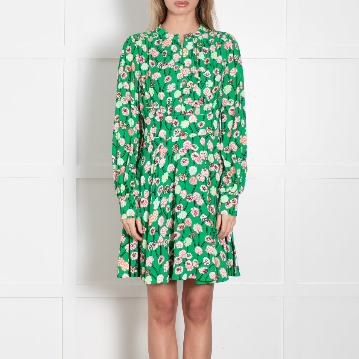 Me + Em Green Lantana Flower Print Short Dress
