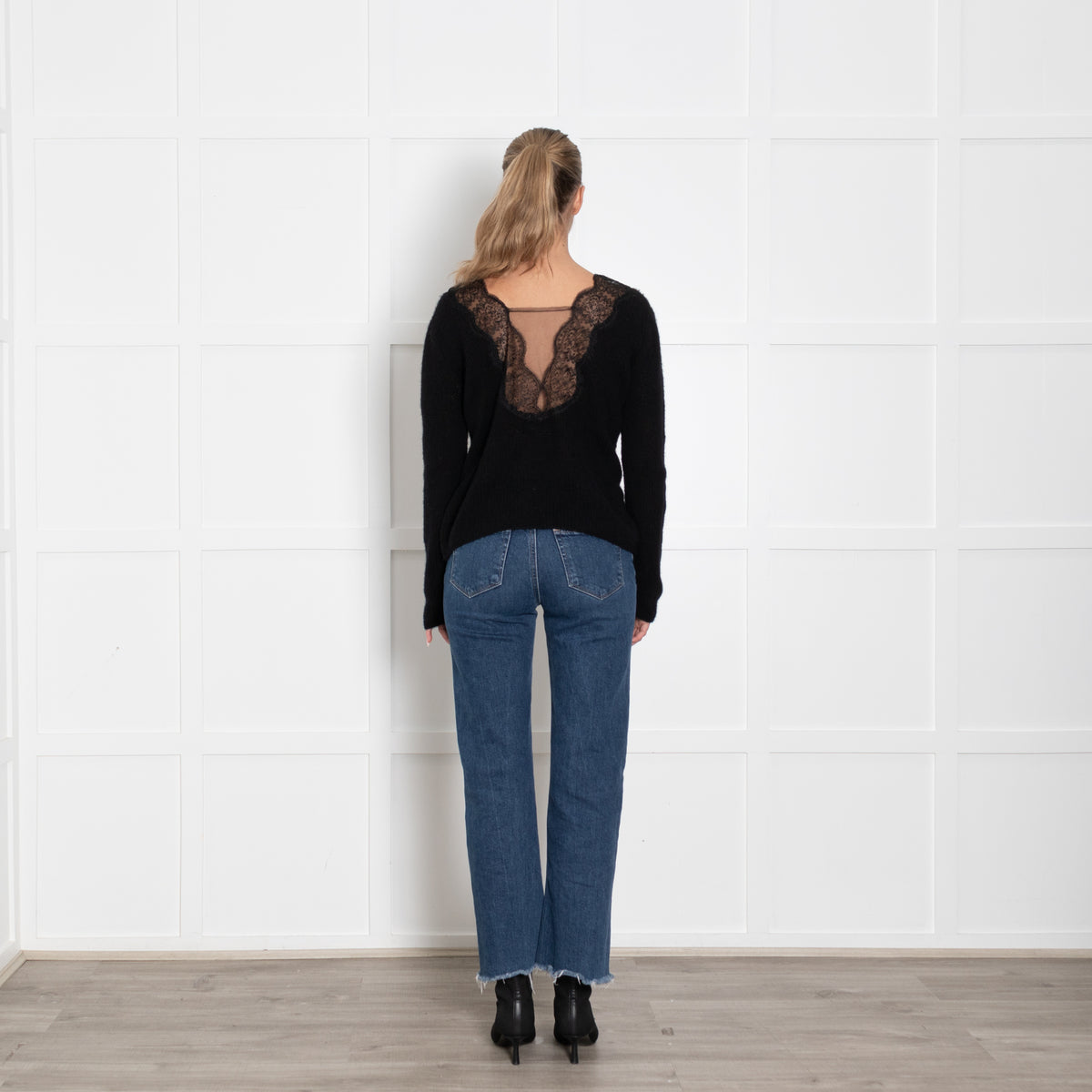 Ermanno Scervino Black Cashmere Jumper With lace Neckline