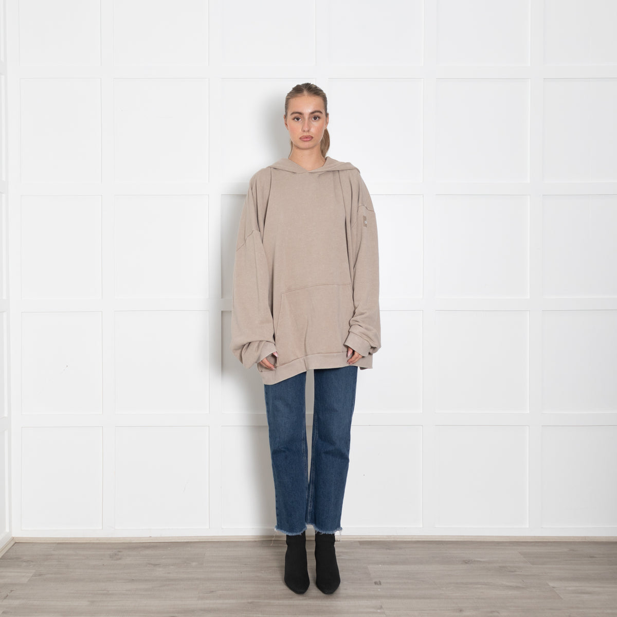 Alo yoga Chill Vintage Wash Taupe Hoodie