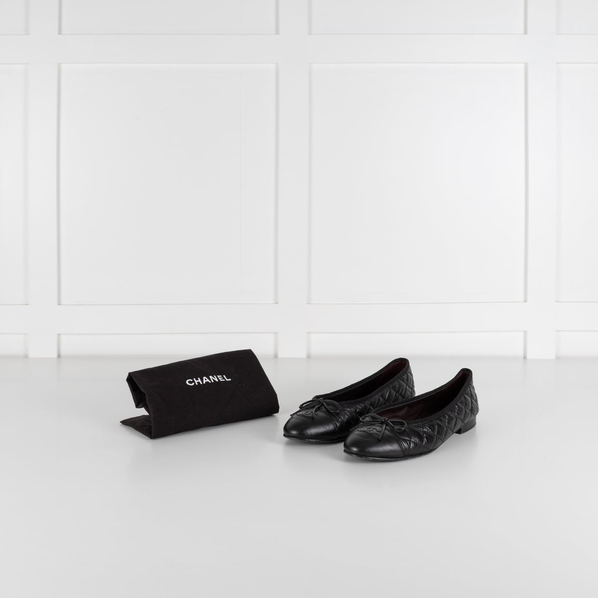 Chanel Black Calfskin Quilted Detail Ballet Pumps