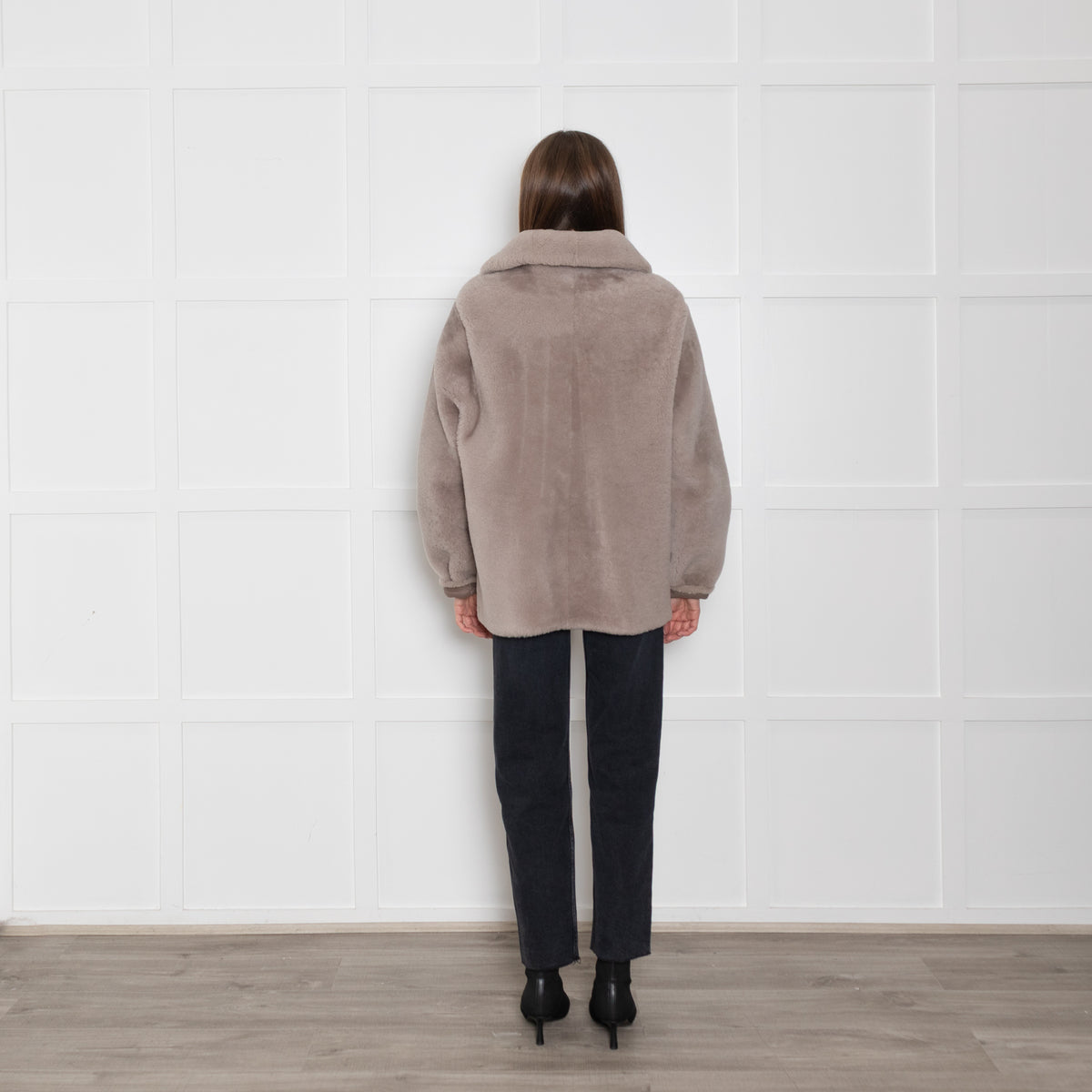 Laurel Pale Grey Shearling Jacket With Zip Front And Pock