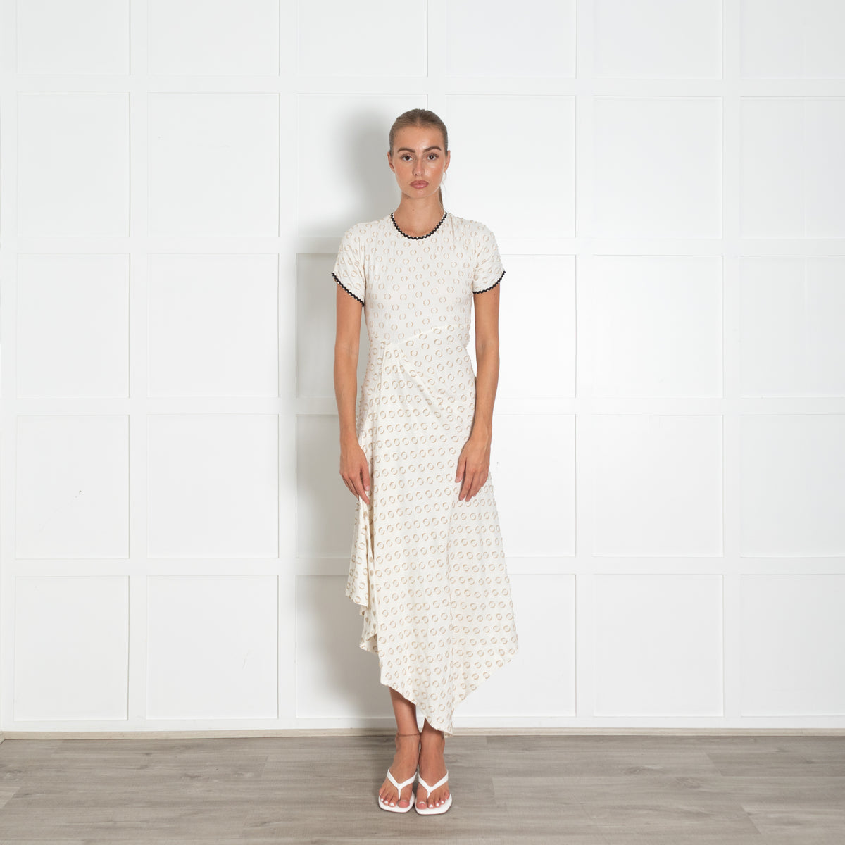 Lug Von Siga Cream Beige Spot Ruched Front Short Sleeve Dress