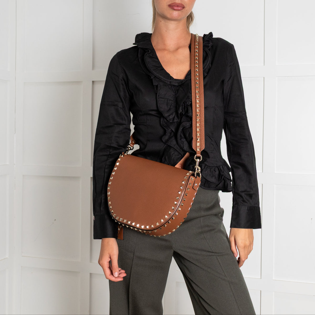Valentino Garavani Rockstud Tan Saddle Bag