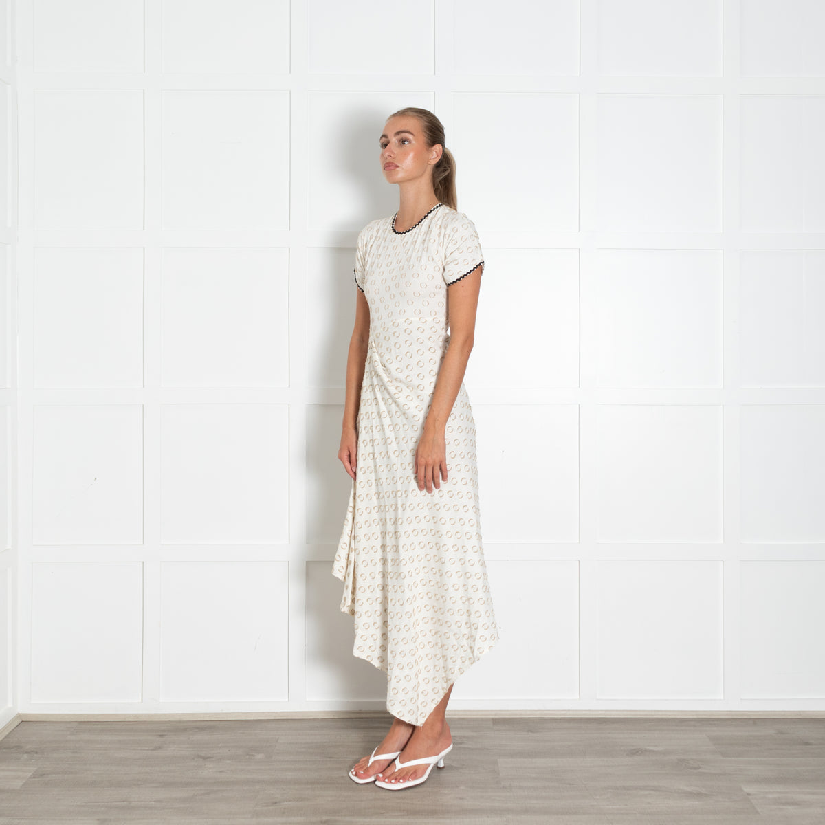 Lug Von Siga Cream Beige Spot Ruched Front Short Sleeve Dress