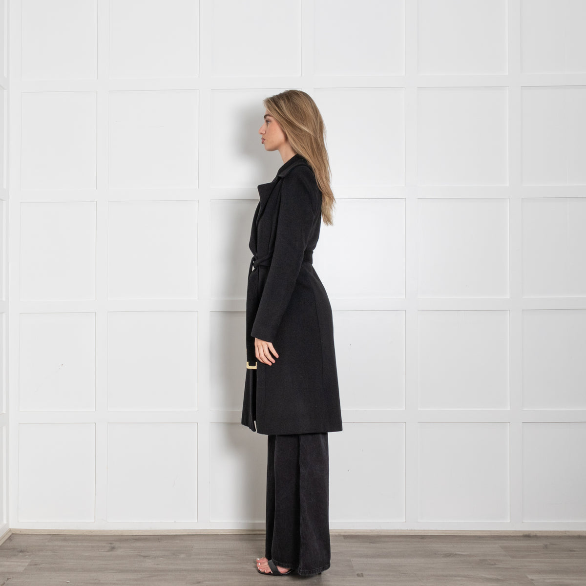 Diane Von Furstenberg Black Belted Wide Collar Wool Blend Coat