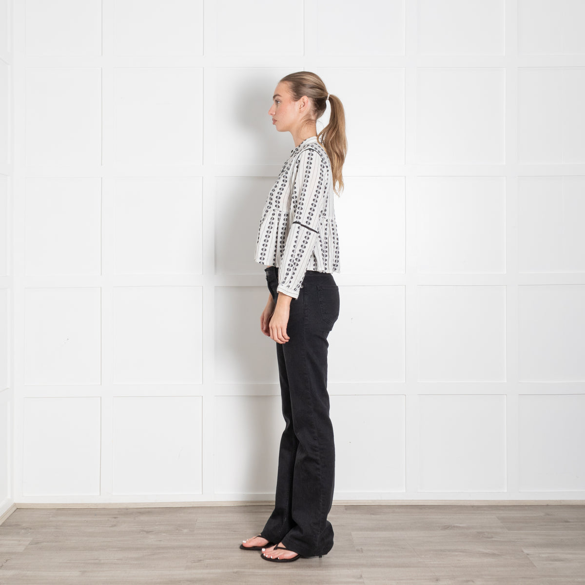 Maison Hotel Cream Black Embroidery Cropped Long Sleeve Top