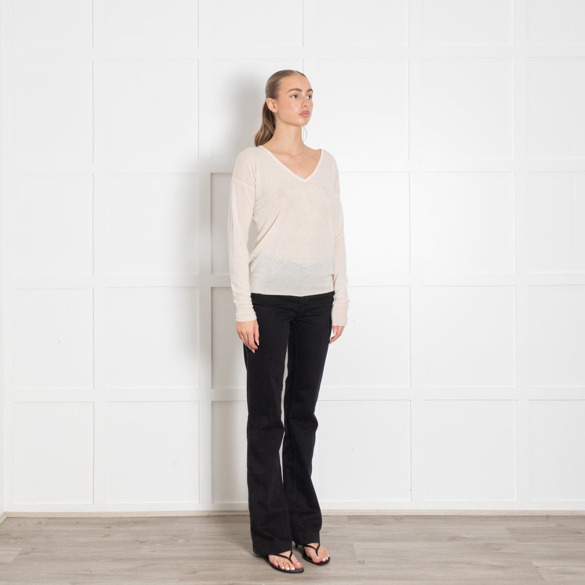 Joseph Cream Fine Knit V Neck Jumper