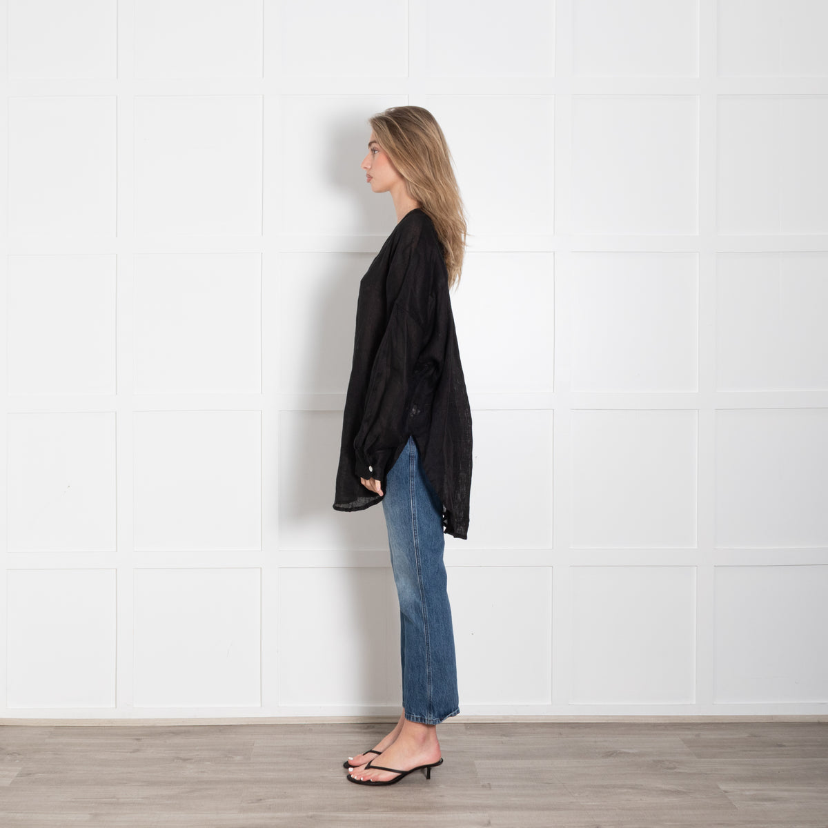 Monday Barcelona V-Neck Black Linen Cover UP