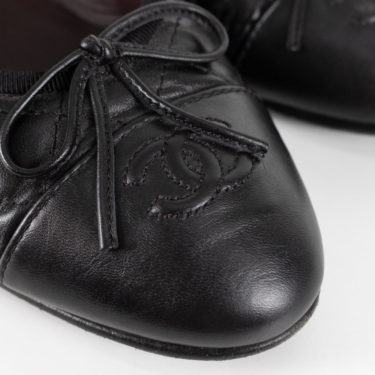Chanel Black Calfskin Quilted Detail Ballet Pumps