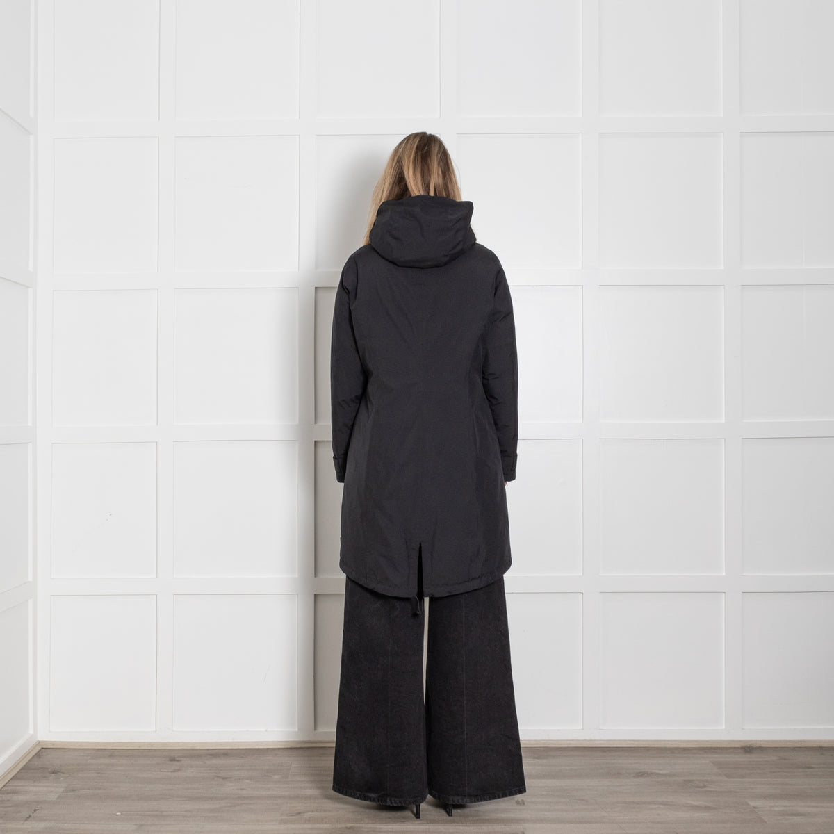 Herno Black Windproof Padded Goose Down Hooded Parka