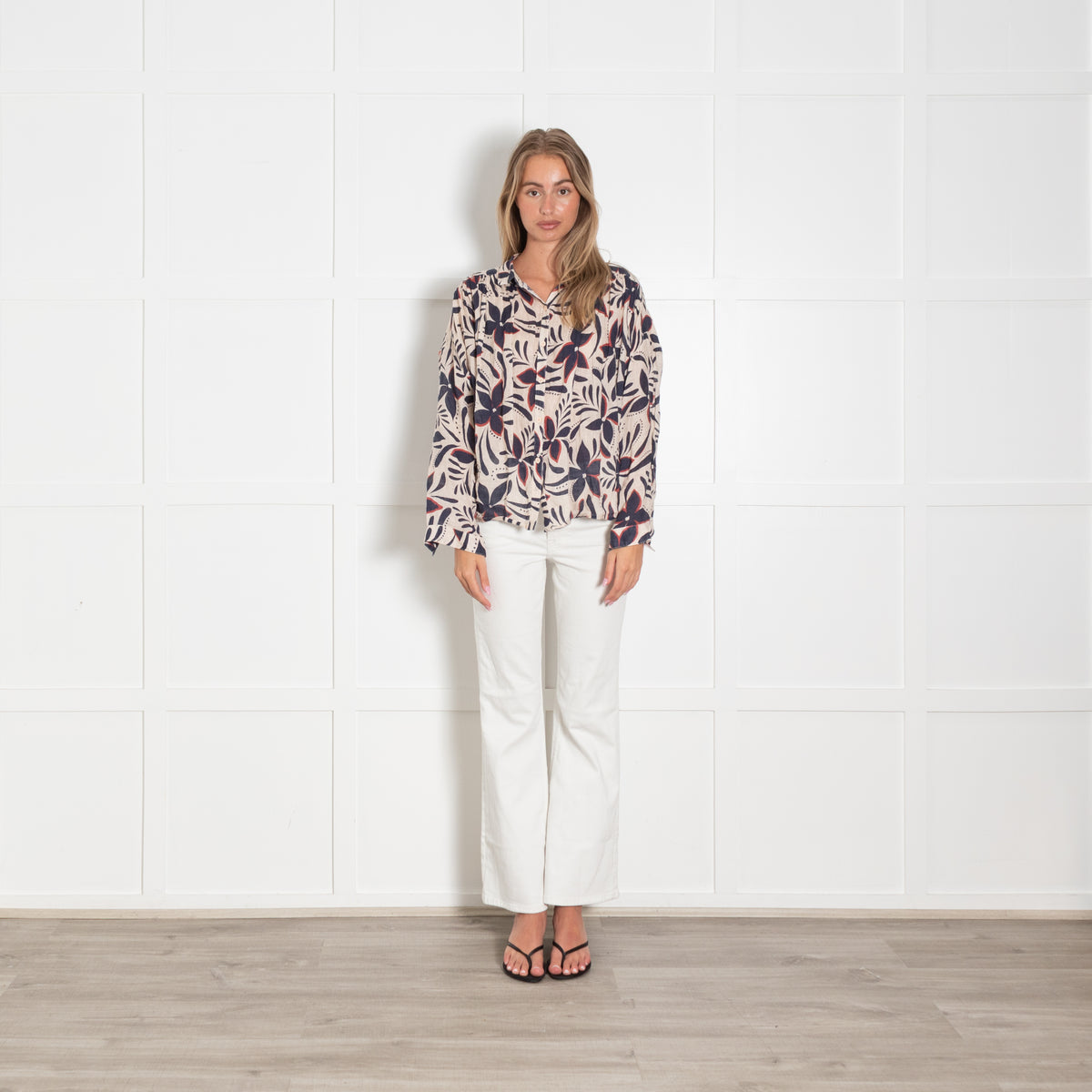 Zyga Linn Laundry Beige Navy Floral Linen Shirt