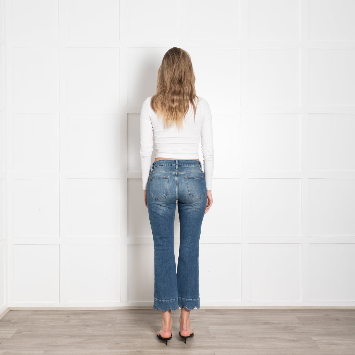 Frame Blue Denim Scallop Trim Cropped Jeans
