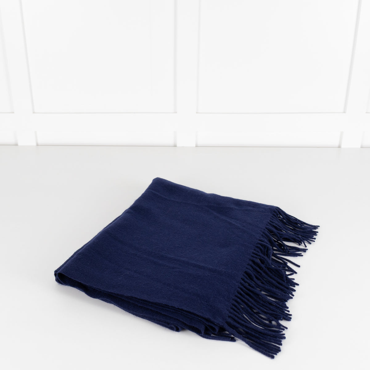 N.Peal Dark Blue Cashmere Large Scarf