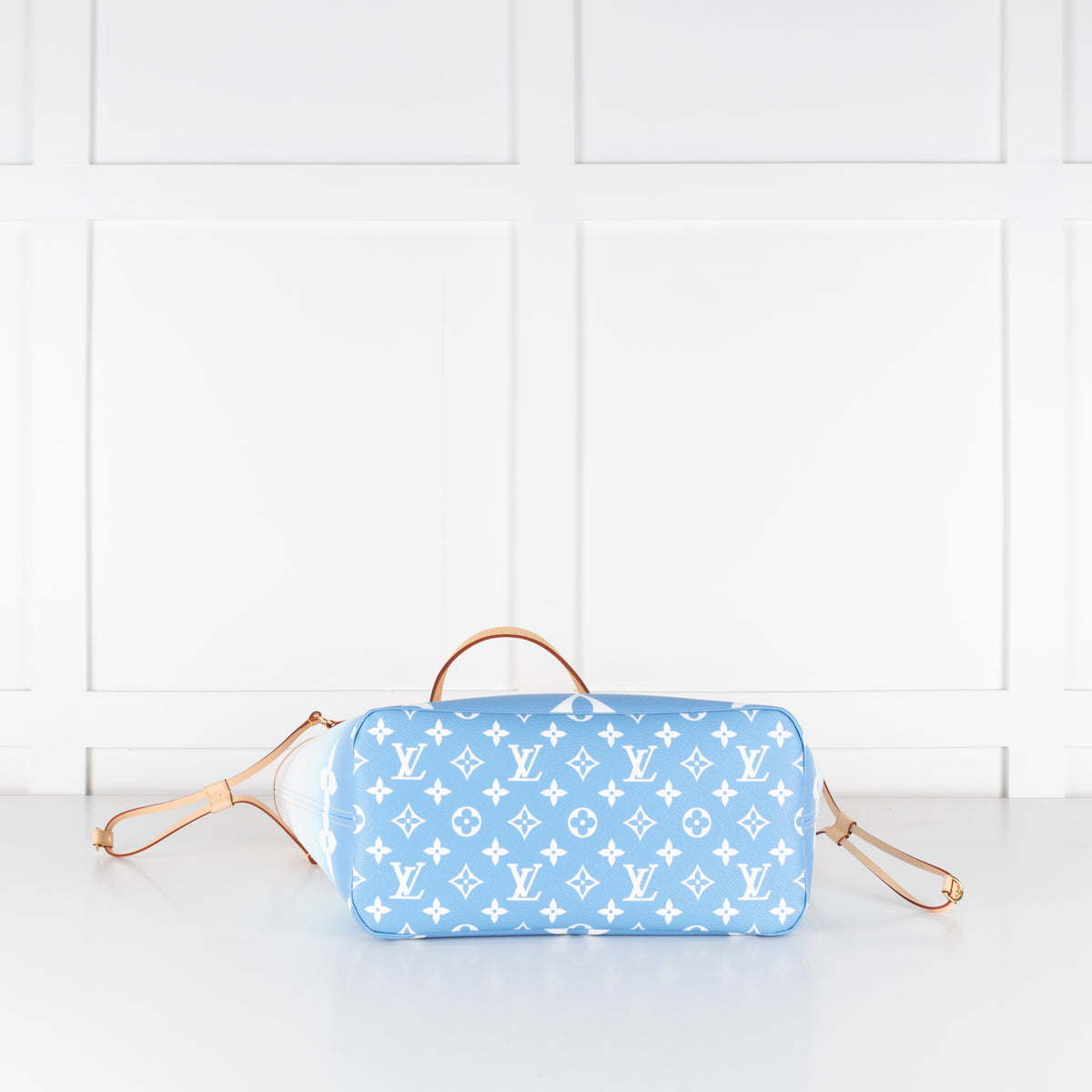 Louis Vuitton Blue By The Pool Neverfull MM Tote - Limited Edition