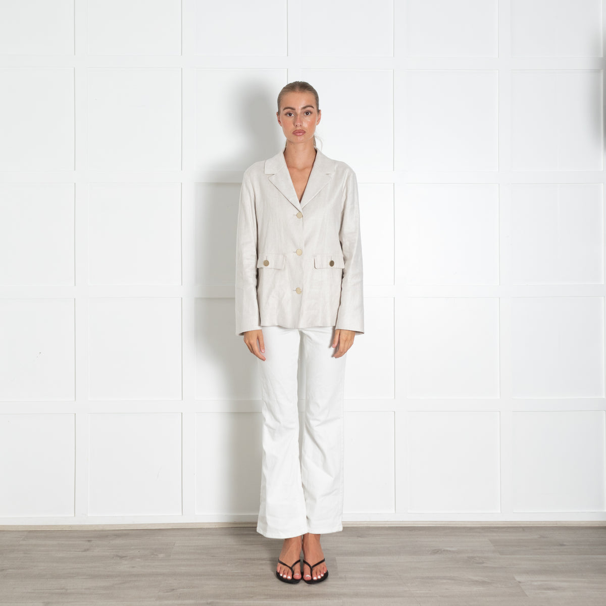 S Max Mara Cream Linen  Blazer With Gold Buttons