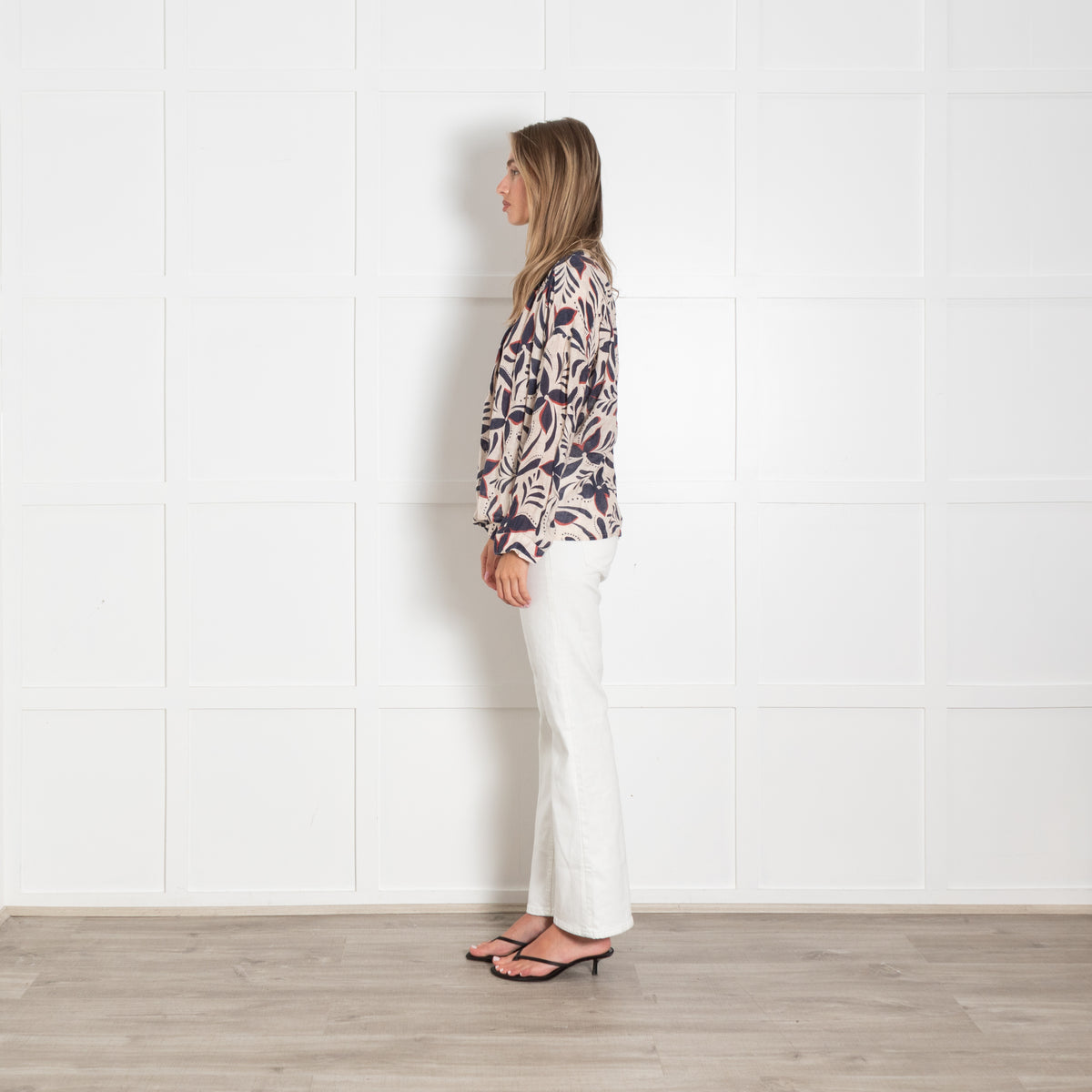 Zyga Linn Laundry Beige Navy Floral Linen Shirt