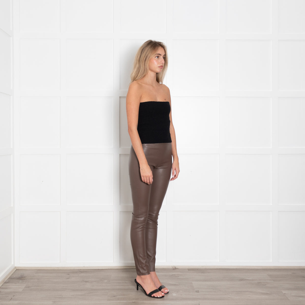 Divine Cashmere Taupe Leather Trousers