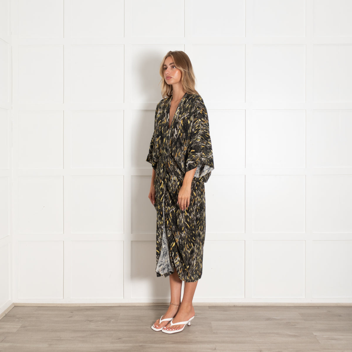 Go Silk Green And Yellow Kimono Style Silk Dress