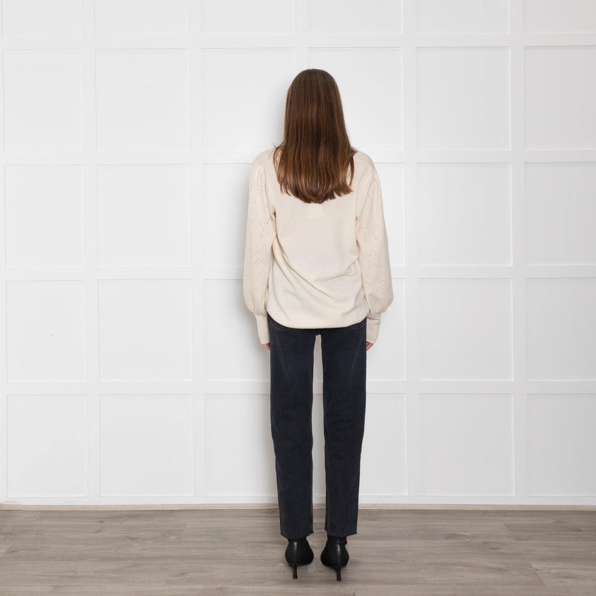 Wyse Cream V Neck Cashmere Star Jumper