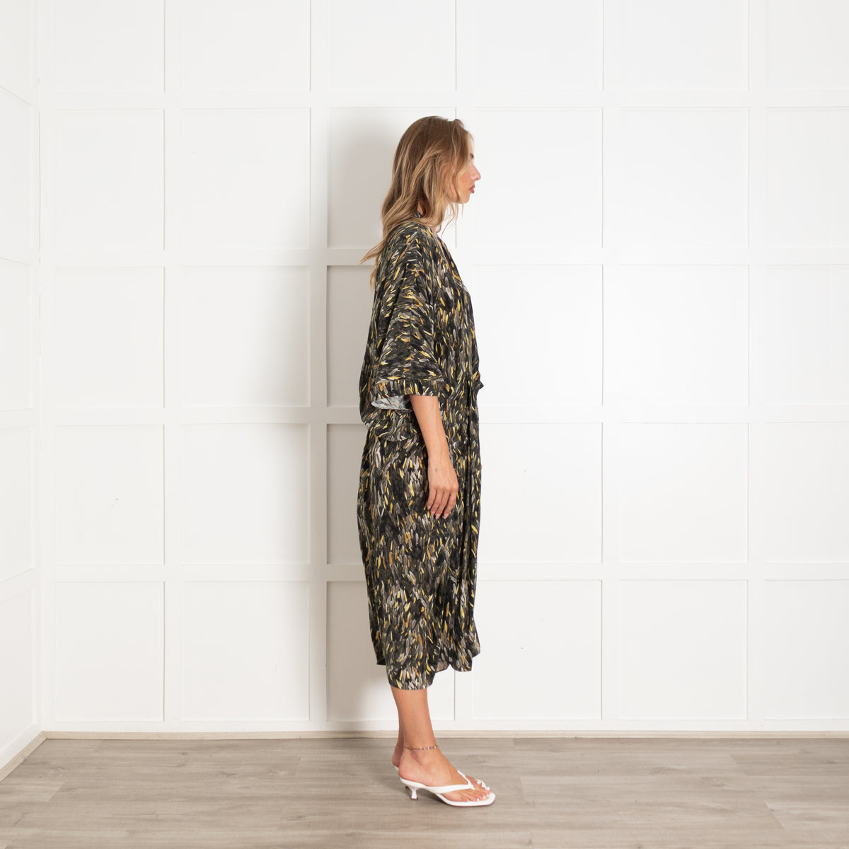 Go Silk Green And Yellow Kimono Style Silk Dress