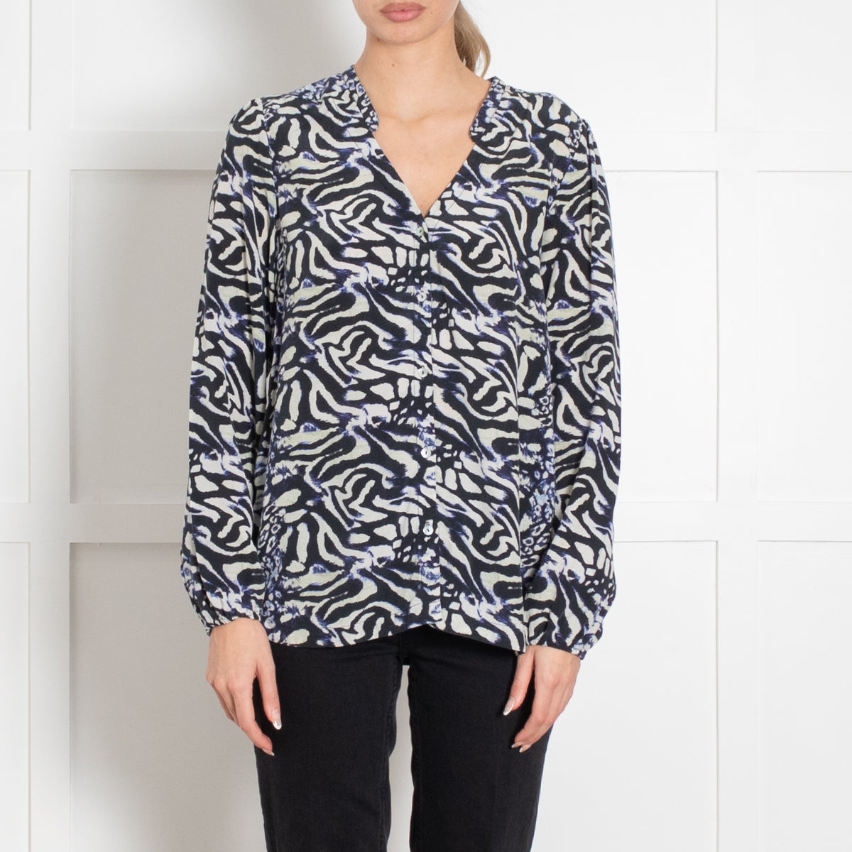Pyrus Blue White Print Long Sleeve Silk Top