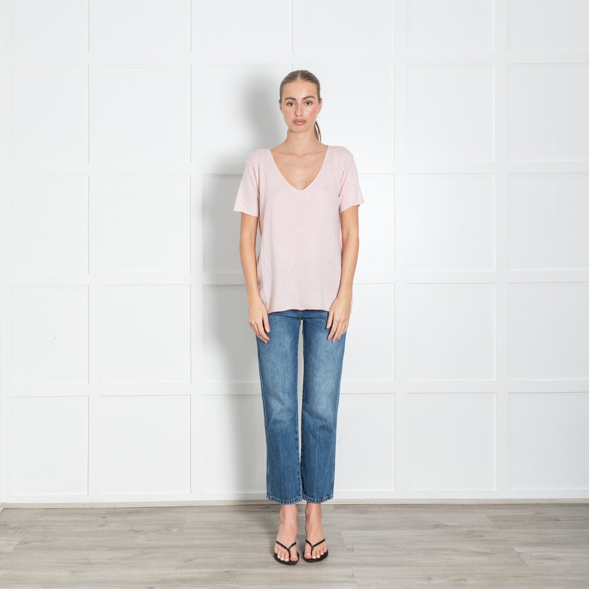 American Vintage Pale Pink V-Neck Short Sleeve Cashmere Blend Sweater