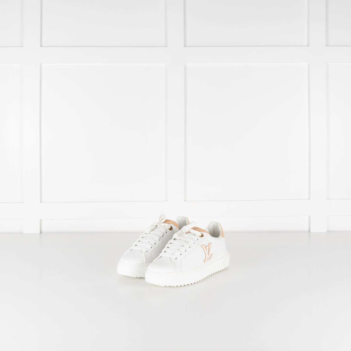 Louis Vuitton Time Out Beige & White Trainers