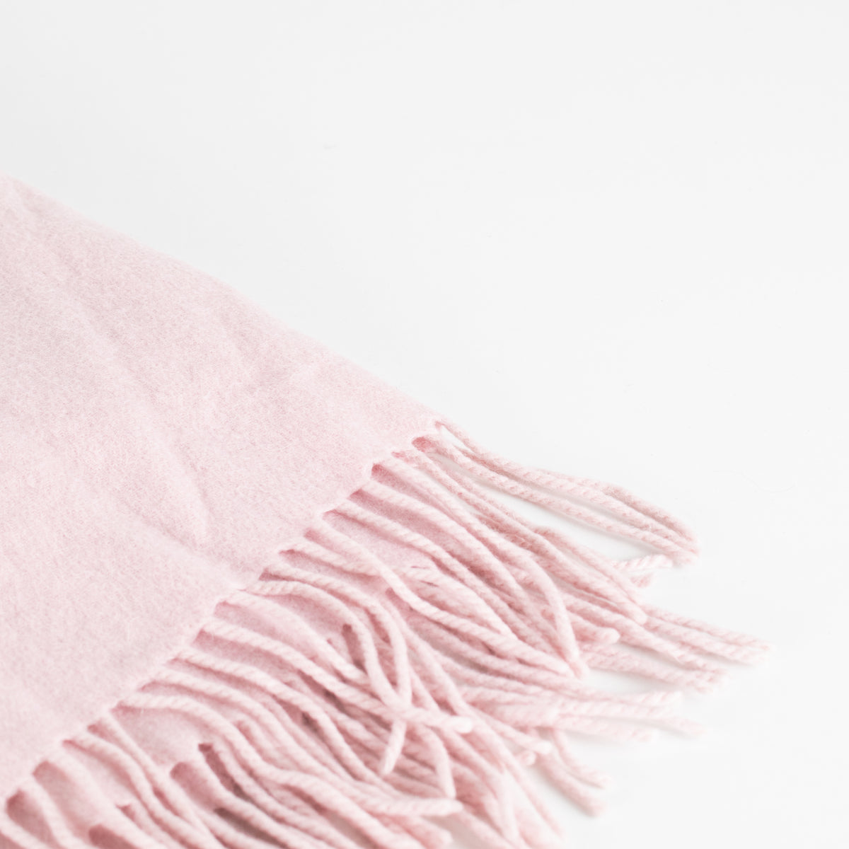 N.Peal Pale Pink Cashmere Large Scarf
