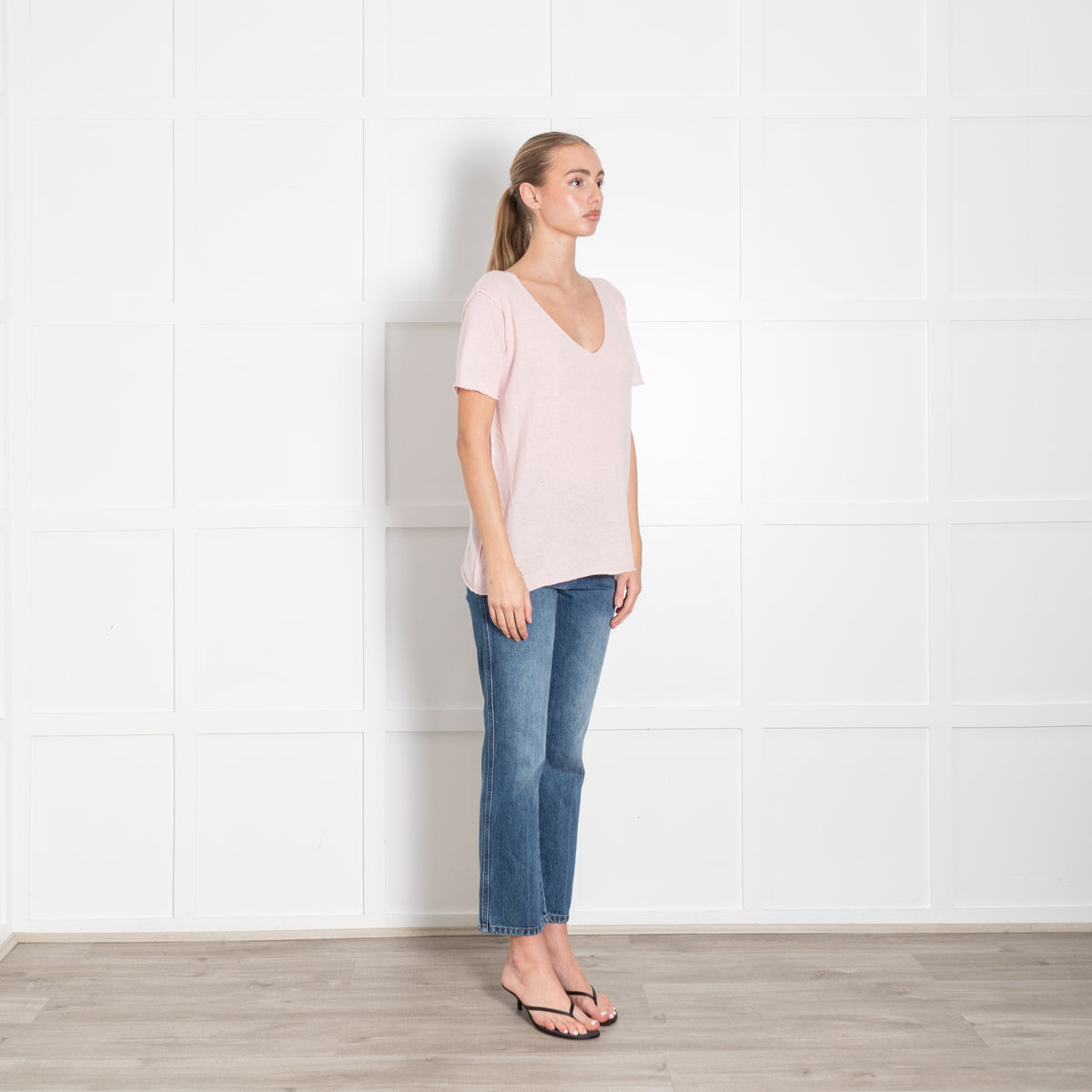 American Vintage Pale Pink V-Neck Short Sleeve Cashmere Blend Sweater