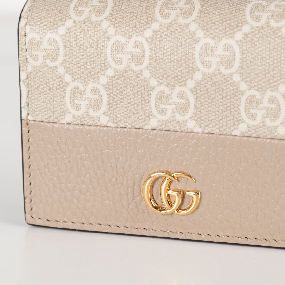 Gucci Bi Color GG Beige Marmont Wallet
