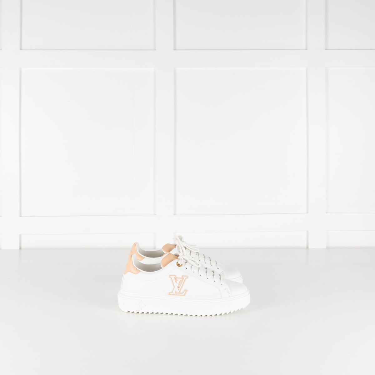 Louis Vuitton Time Out Beige & White Trainers