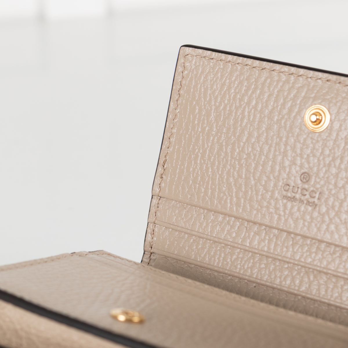 Gucci Bi Color GG Beige Marmont Wallet