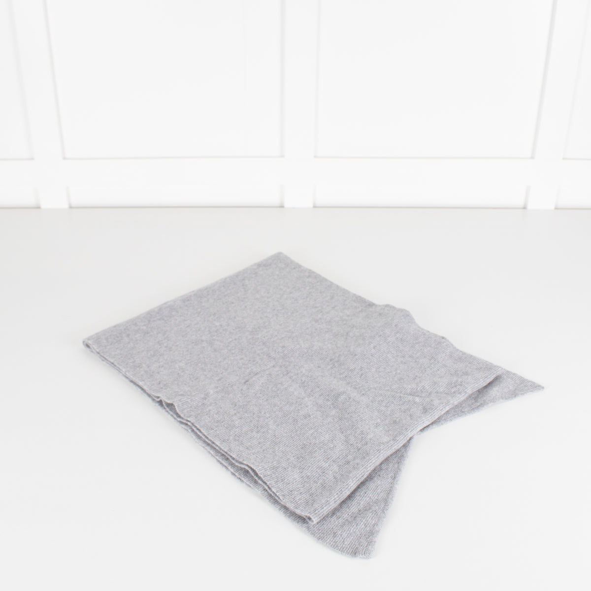 N.Peal Grey Knitted Cashmere Scarf
