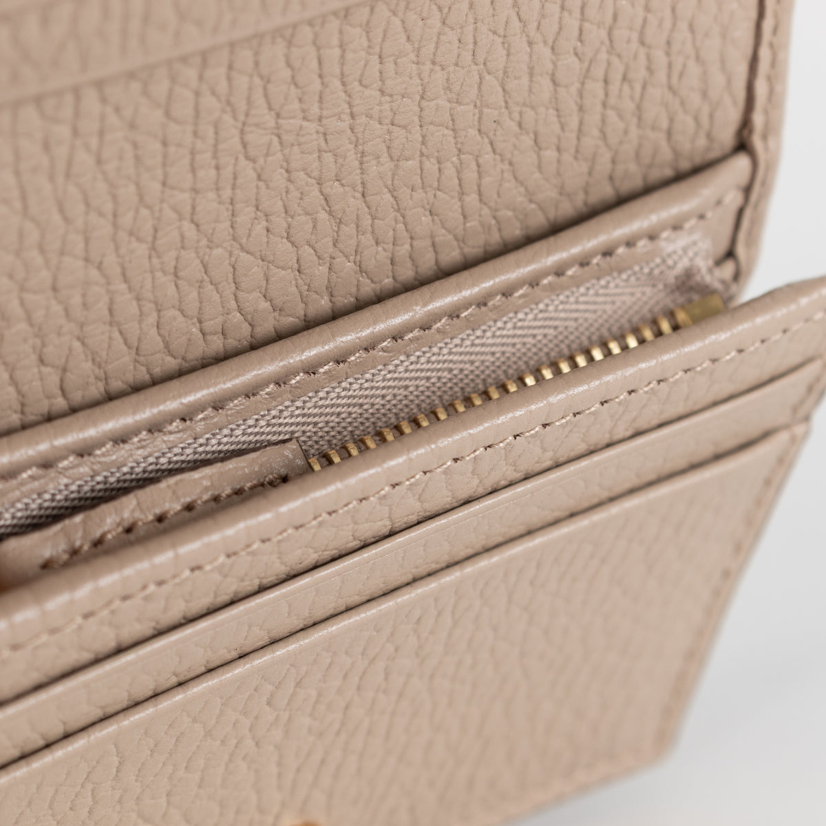 Gucci Bi Color GG Beige Marmont Wallet