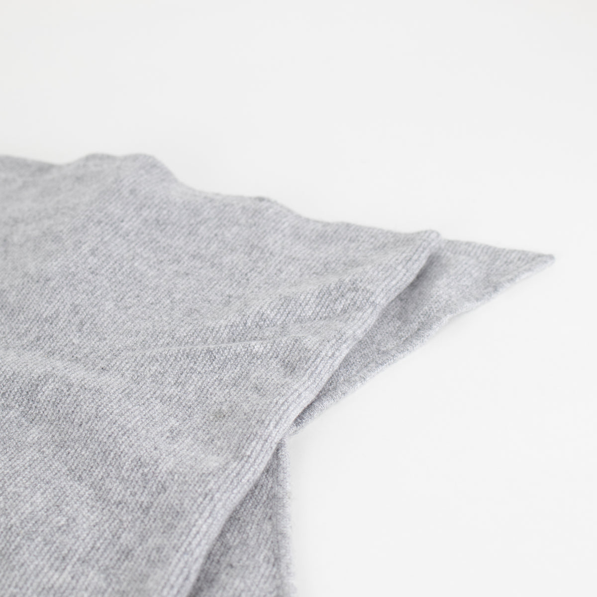 N.Peal Grey Knitted Cashmere Scarf