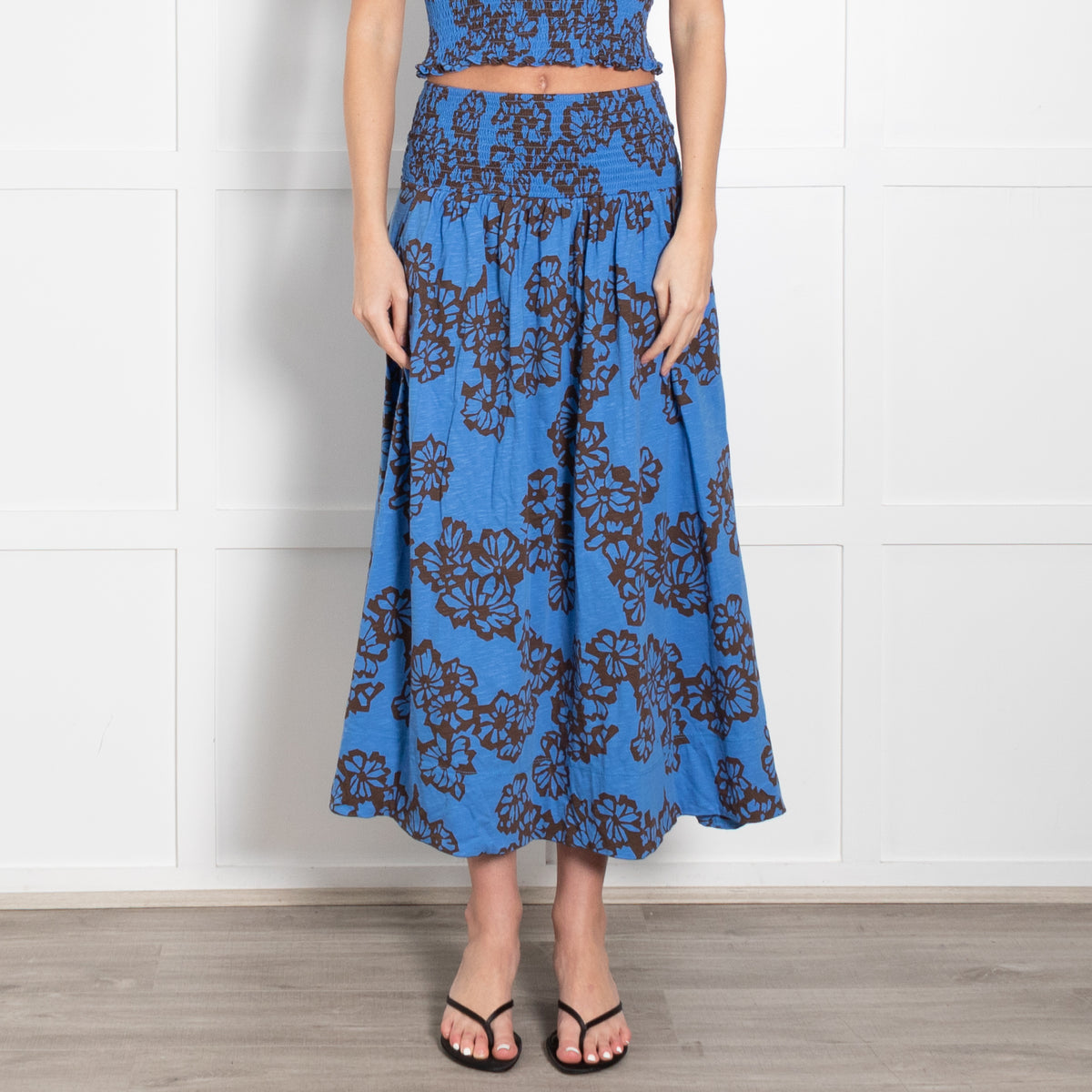 Me + Em Blue & Brown Stencil Bloom Print Tiered Maxi Skirt