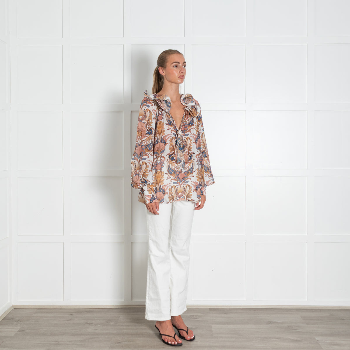 Farm Rio White Sea Garden Tie Neck Top With Ruffe Collar