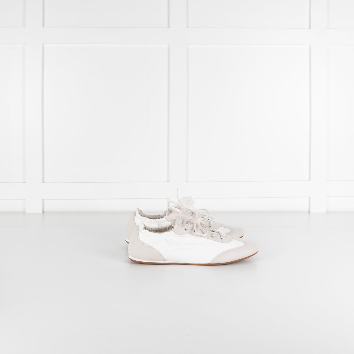 Vivaia Yancy Feel The Comfort White Trainers UK 8.5