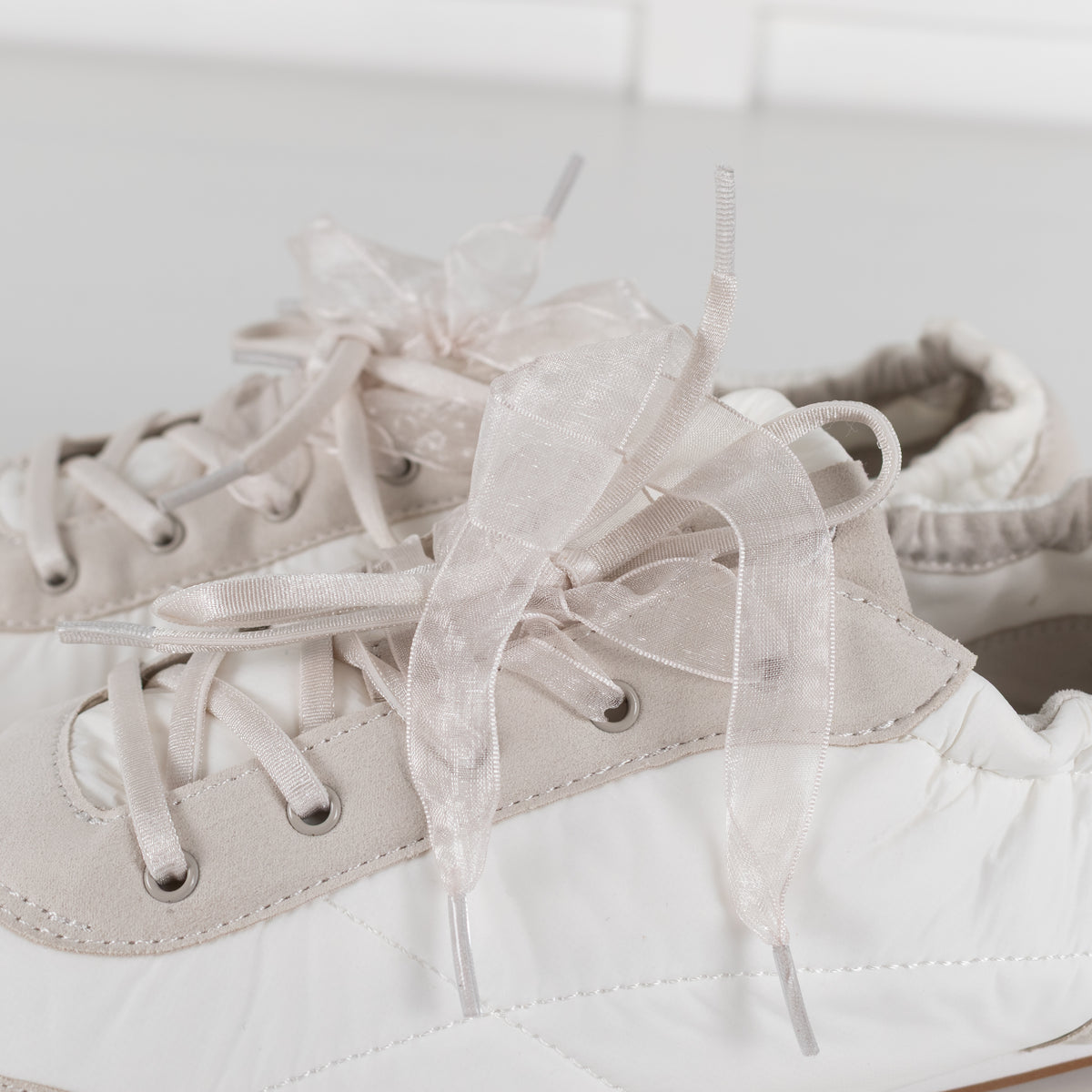 Vivaia Yancy Feel The Comfort White Trainers UK 8.5