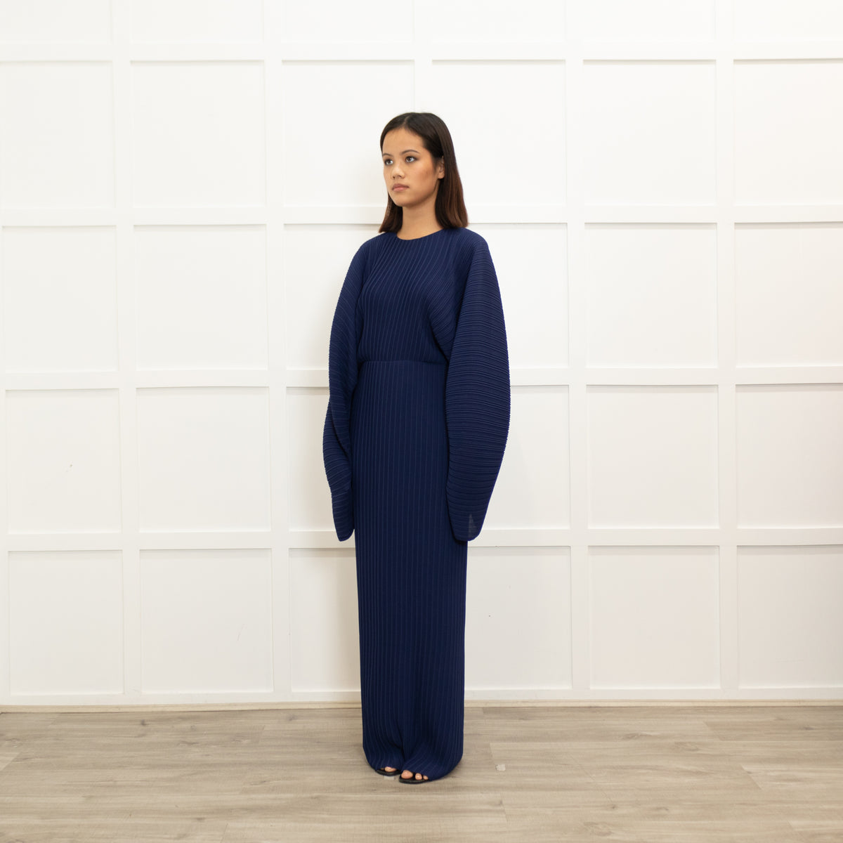 Solace London Blue Pleated Long Sleeve Dress
