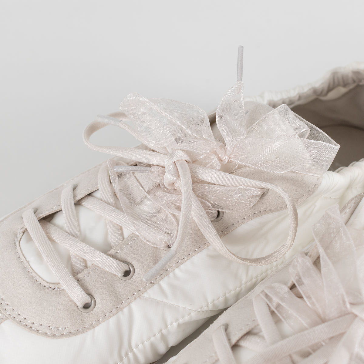Vivaia Yancy Feel The Comfort White Trainers UK 8.5