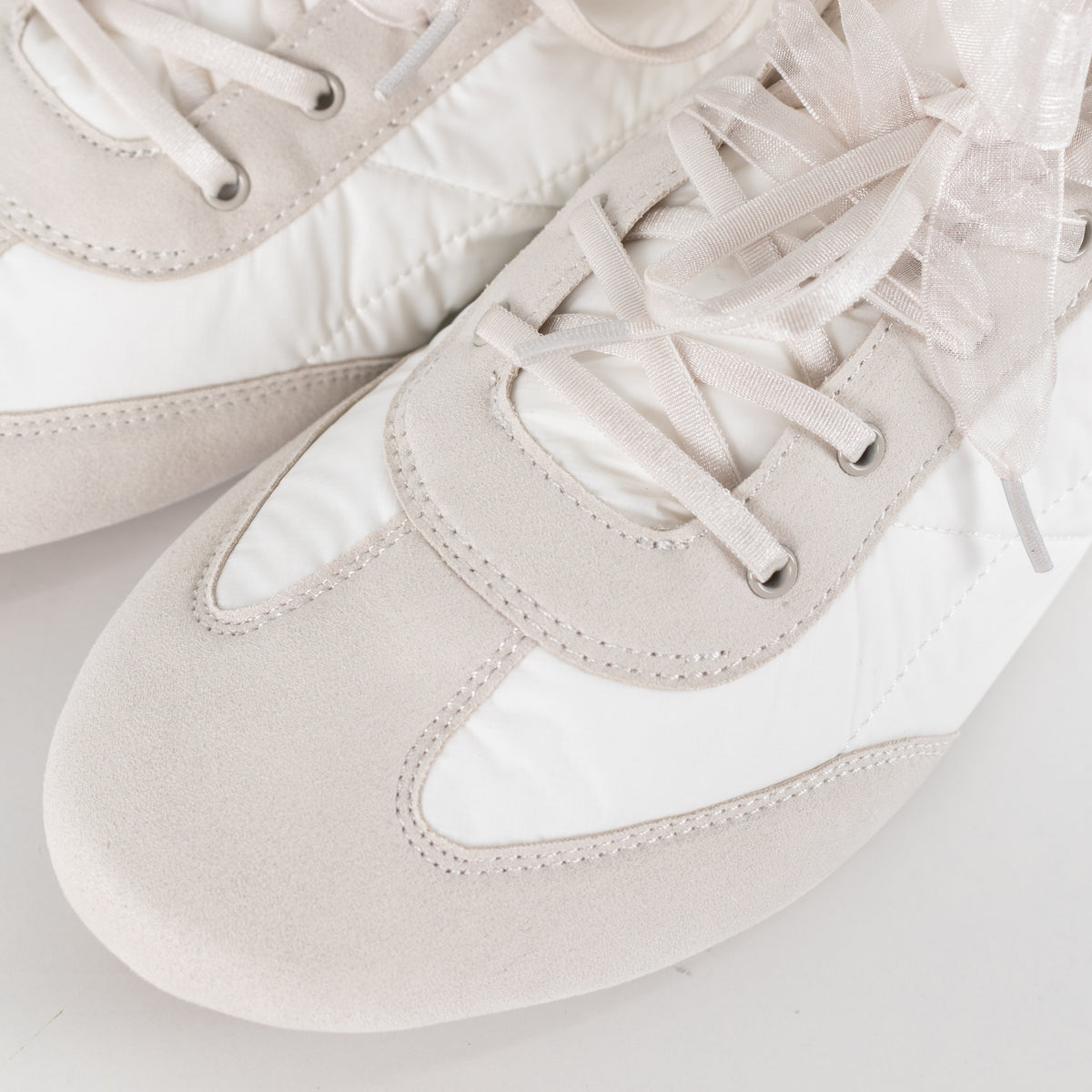 Vivaia Yancy Feel The Comfort White Trainers UK 8.5