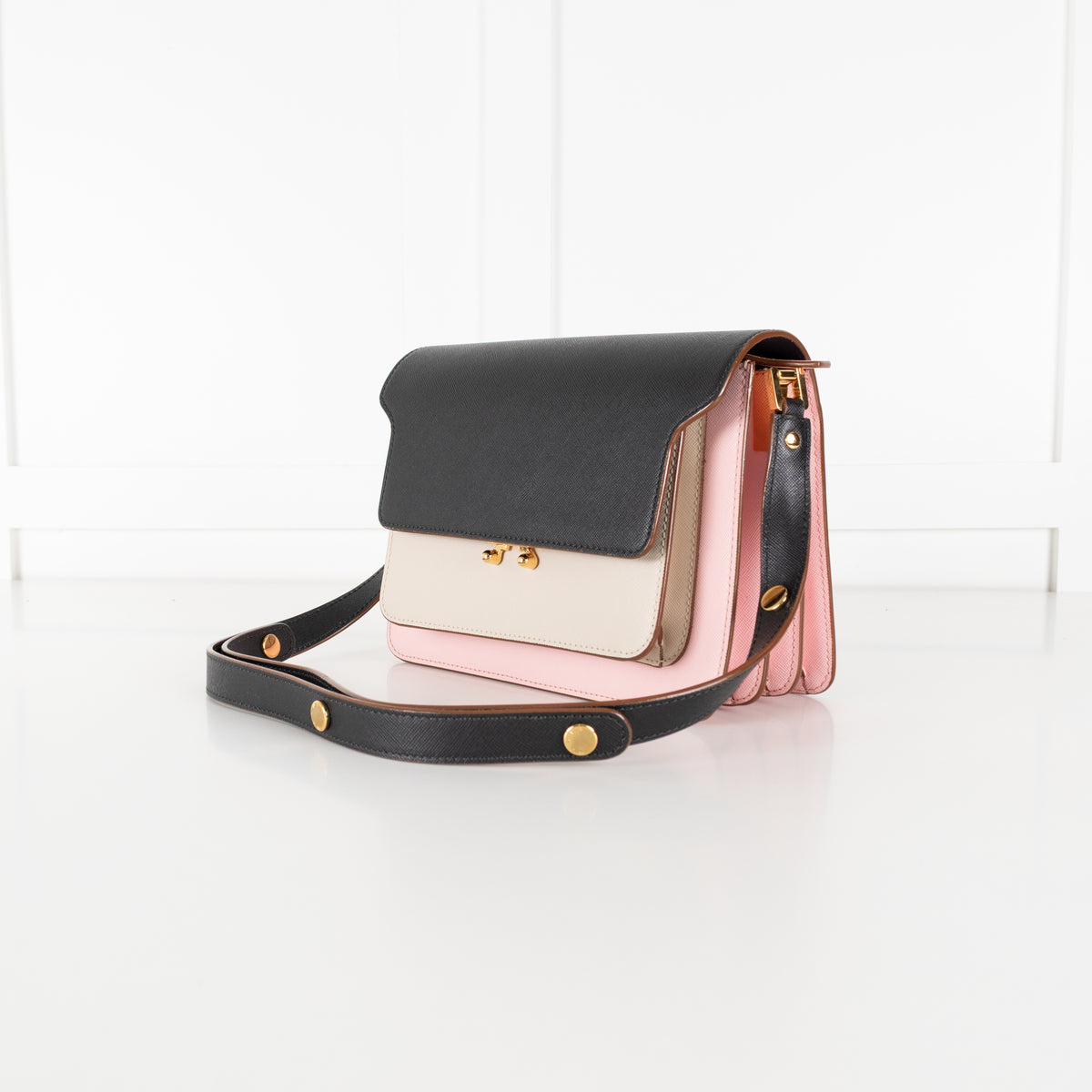 Marni Trunk Pink Colour Black Shoulder Bag