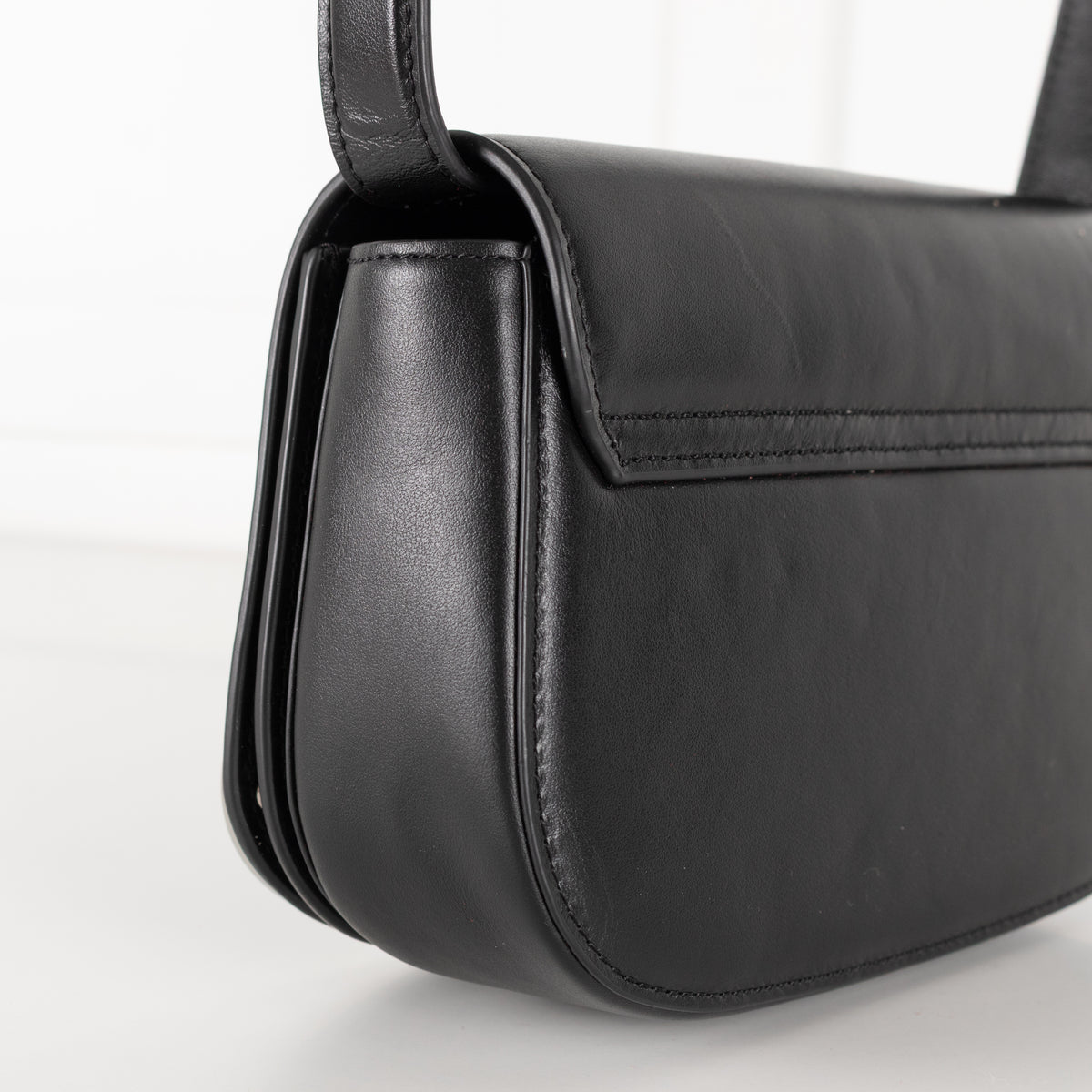Diesel Black Leather 1DR Logo Shoulder Bag