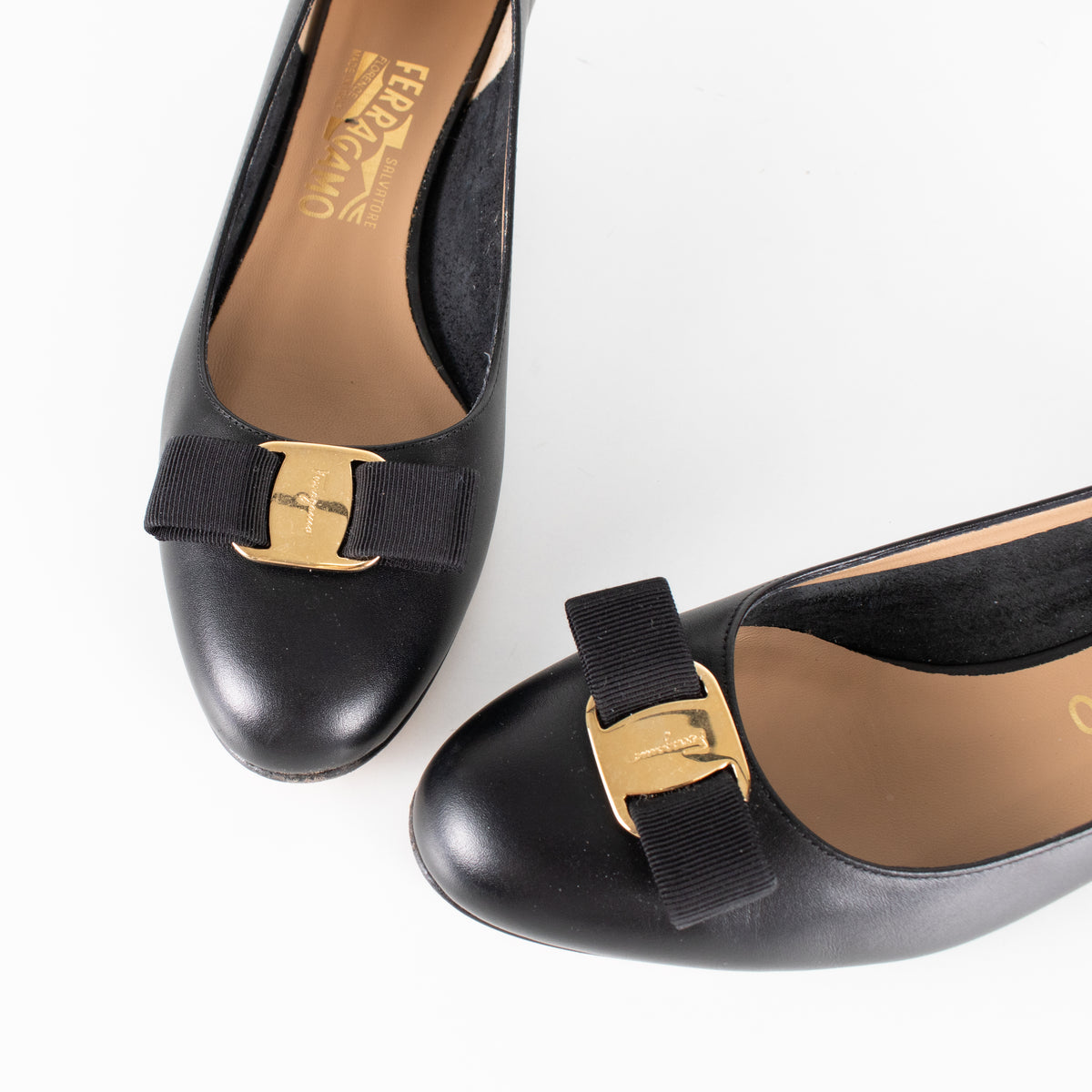 Salvatore Ferragamo Black Leather Low Heel Bow Front Shoes