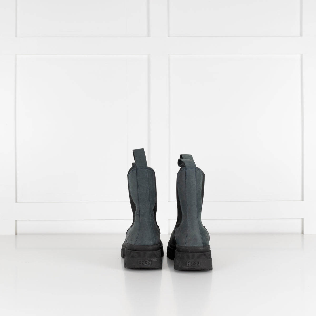 BRGN Teal Nubuck Chunky Chelsea Boot
