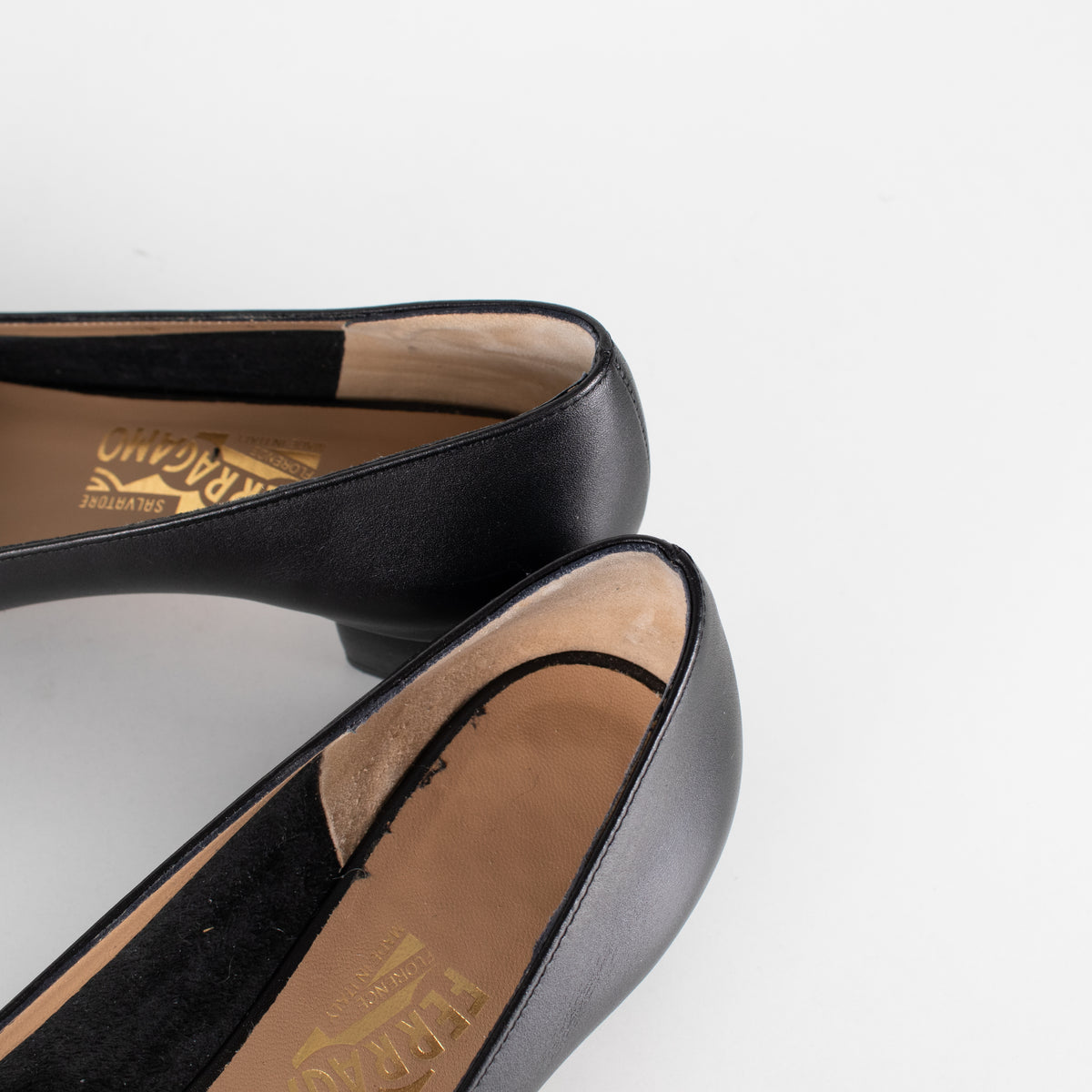Salvatore Ferragamo Black Leather Low Heel Bow Front Shoes