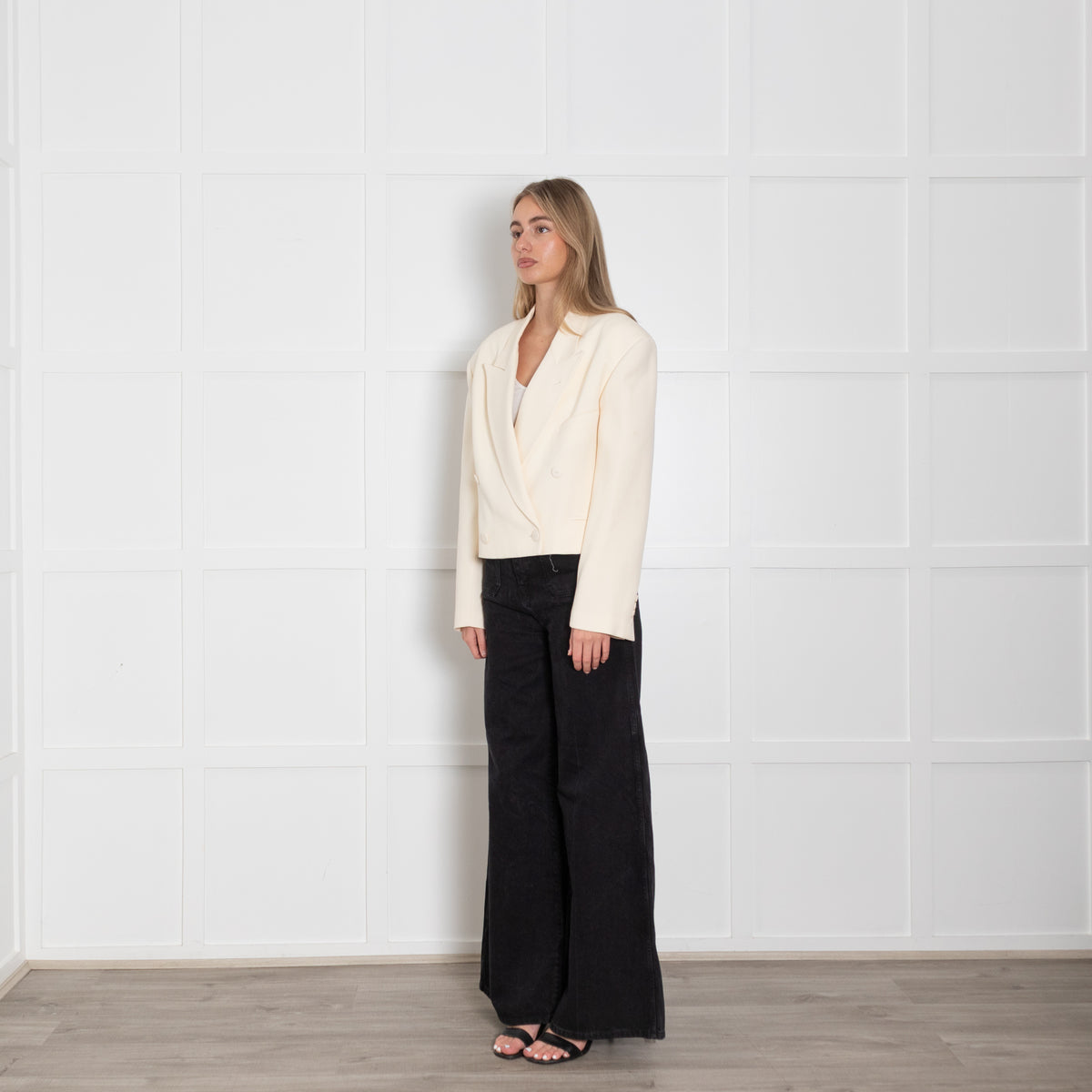 Raey Cream Cropped Jacket